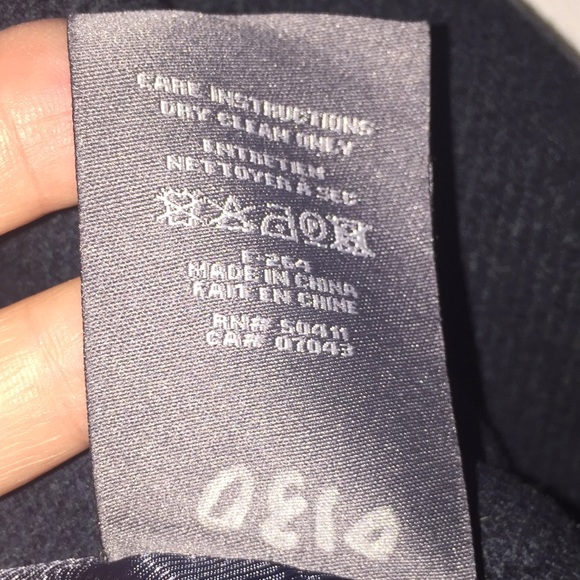 Vince Camuto Woman’s Wool Blend Navy Winter Coat Size Medium - Picture 10 of 14